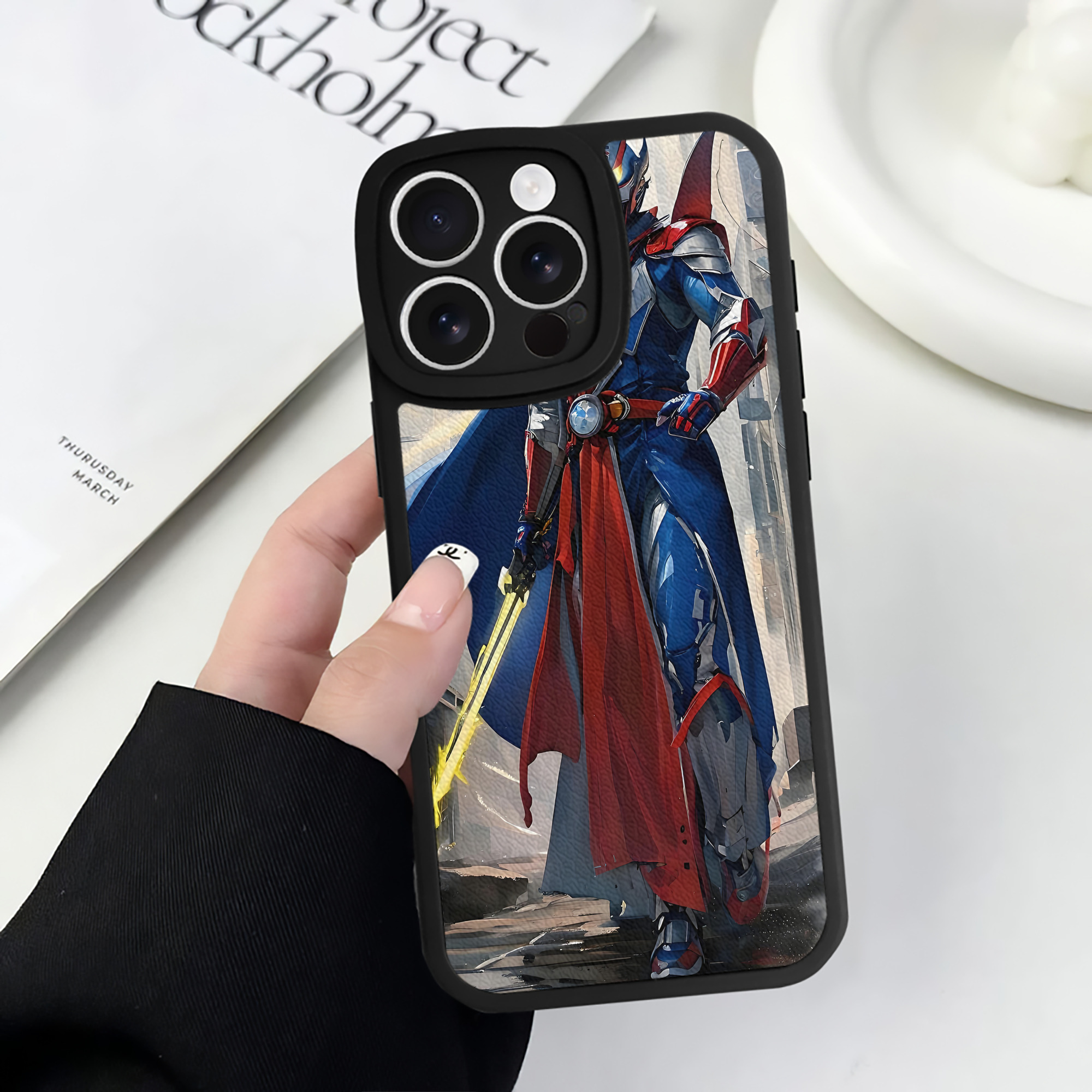 （画像用） ウルトラマン Ultraman 【iPhone 16シリーズ対応】シリコンスマホケース（レザー調） 材質：シリコン